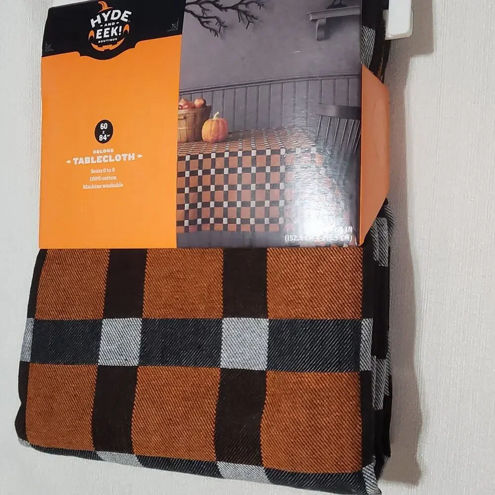 Hyde & EEK! Boutique Plaid Tablecloths 60x84